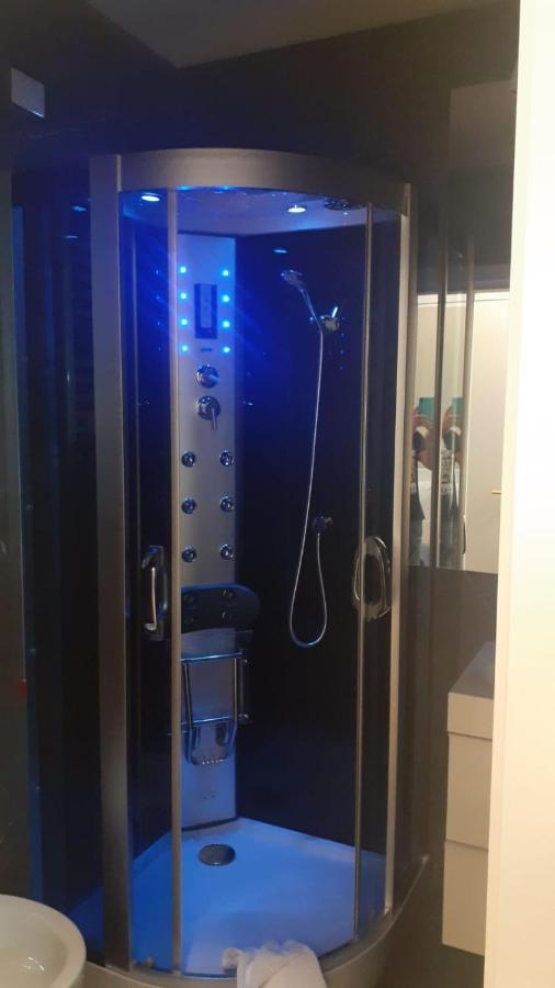 Pescara Centro Luxury Suite II Deluxe Rooms المظهر الخارجي الصورة